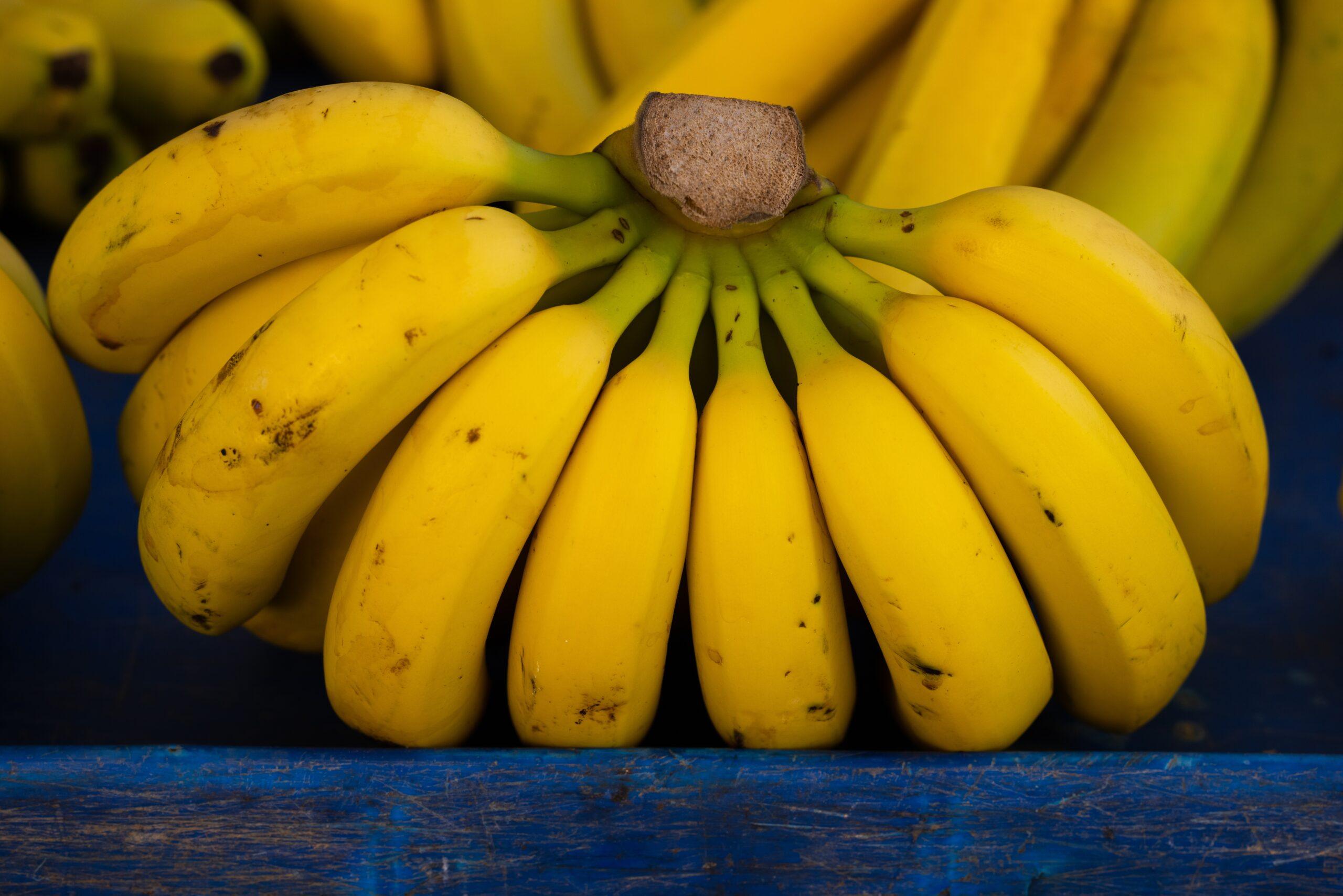 banana 6757733 scaled